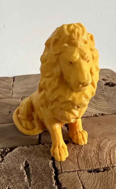Low Poly Lion Figurine – Modern Geometric Decor